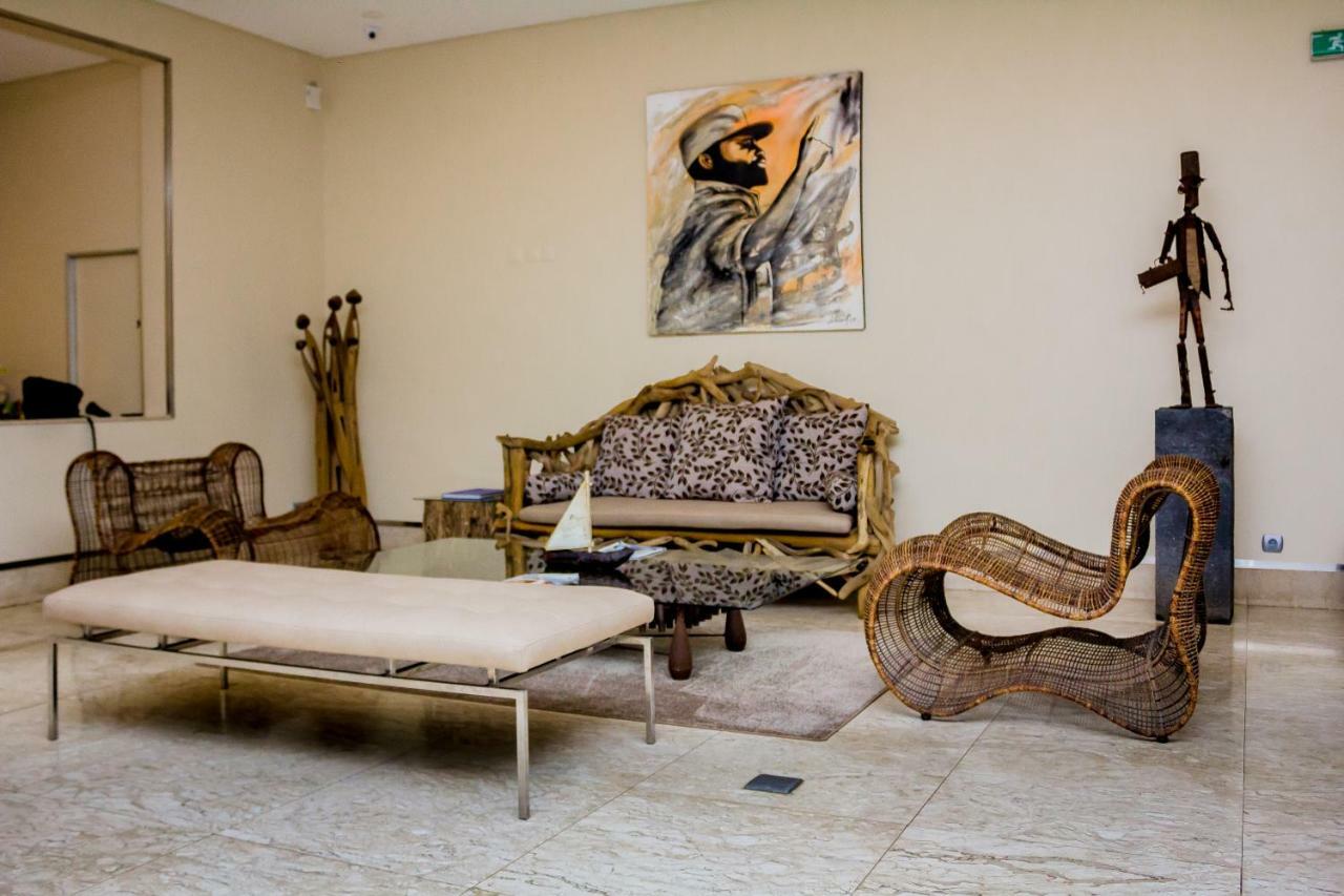 מאפוטו Afrin Prestige Hotel מראה חיצוני תמונה